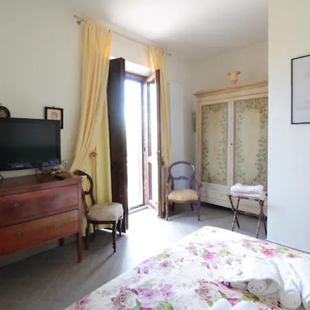La Dei Fiori Villa *