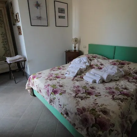 La Dei Fiori Villa *